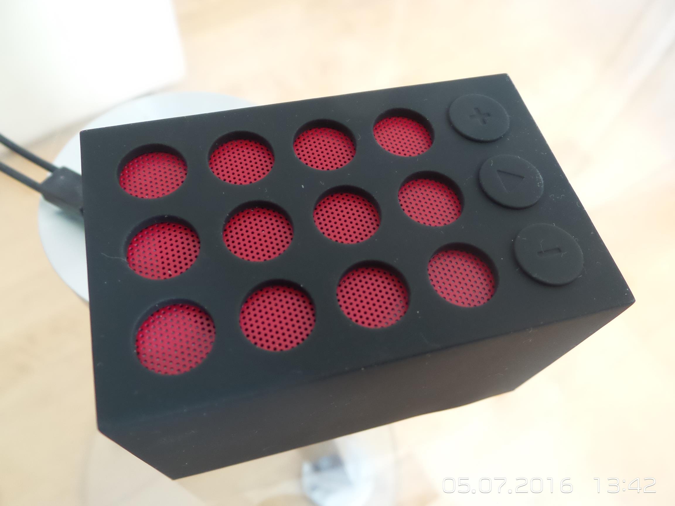 J&L Real BTS07 Bluetooth Speaker Quick Review by mark2410