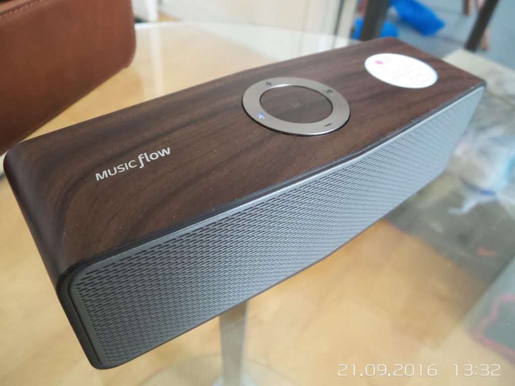 LG P7 MUSICflow Bluetooth Speaker Quick Review
